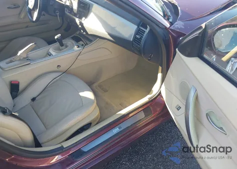 2005 BMW Z4 2.5I z USA, uszkodzony, nr VIN 4USBT33535LR70546